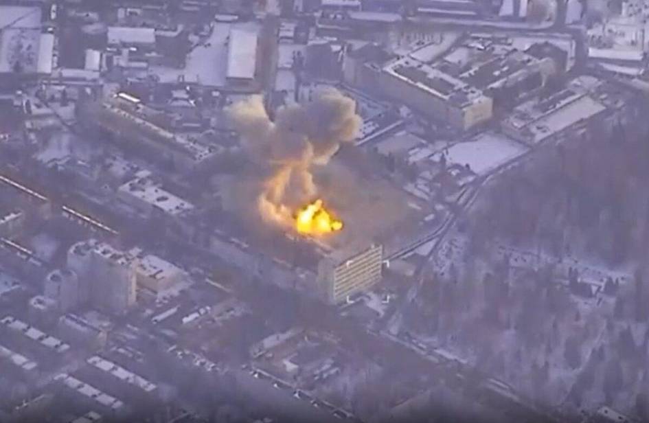 Украина Россиядаги заводга Storm Shadow ракеталарини учирди (видео)